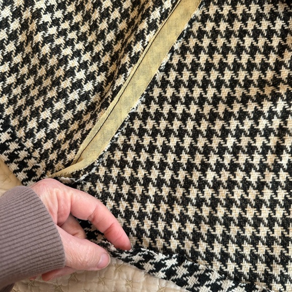 Vintage Houndstooth Cape Coat - Picture 7 of 7